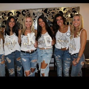 LF skinny butt rip jeans